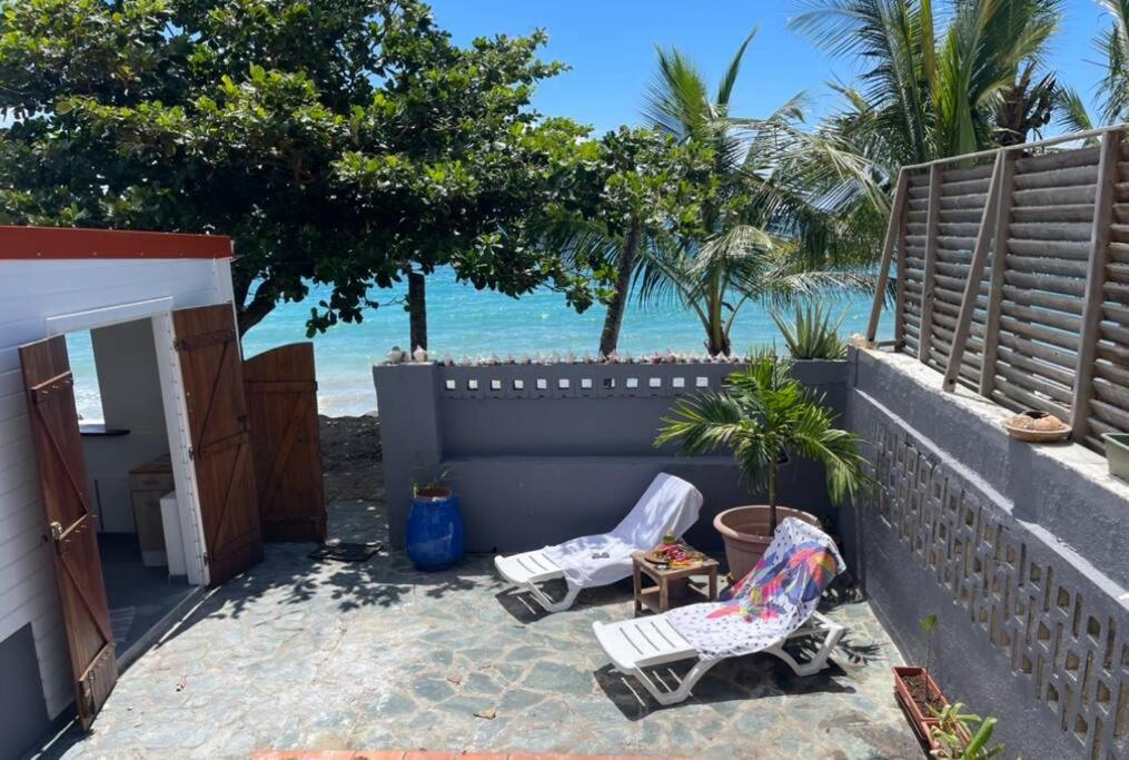 Maison Marouka Sur La Plage Du Diamant Le Diamant Esterno foto